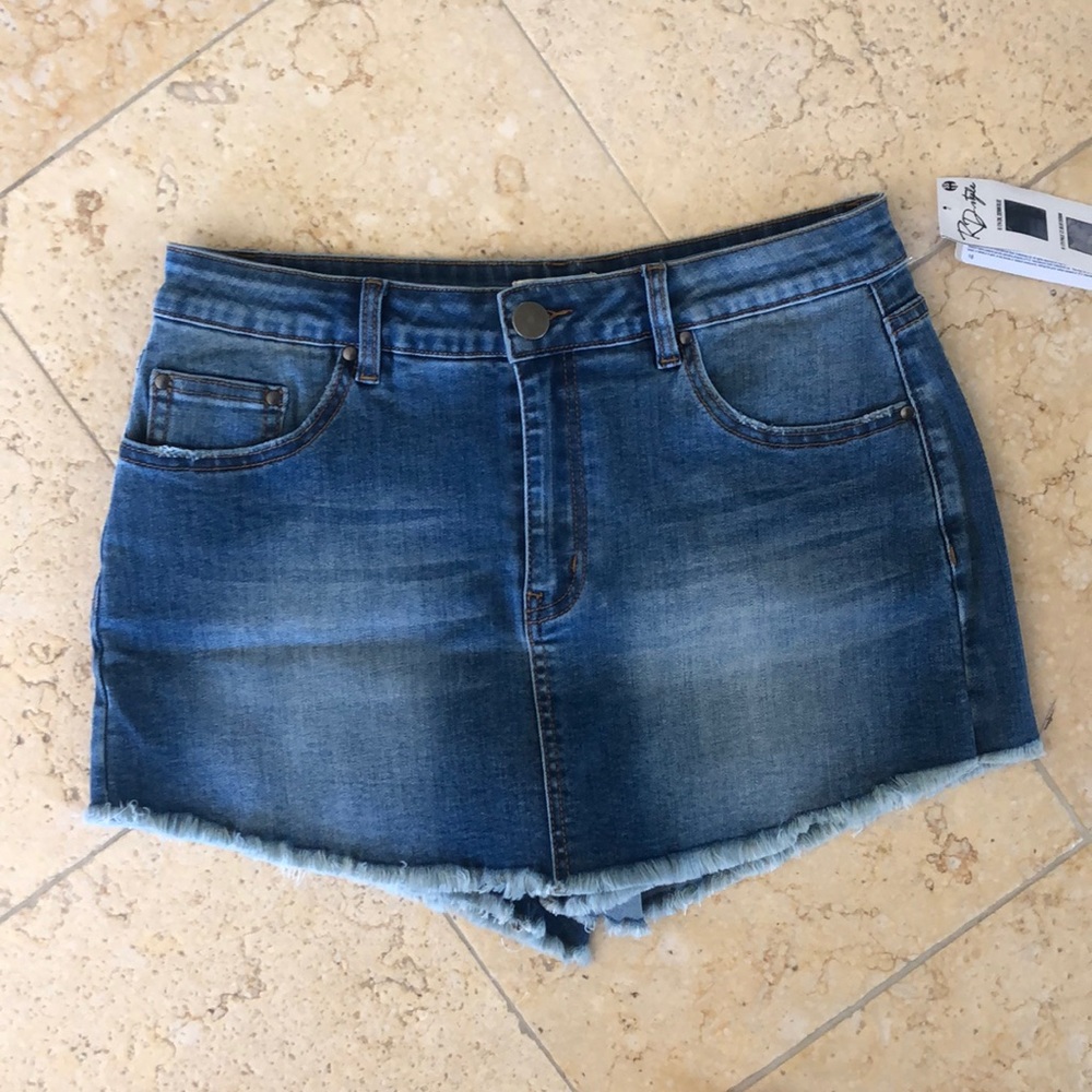 Jean skort